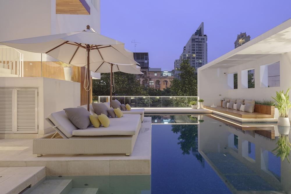 Twothree A Homely Hotel - Sha Extra Plus Бангкок Экстерьер фото